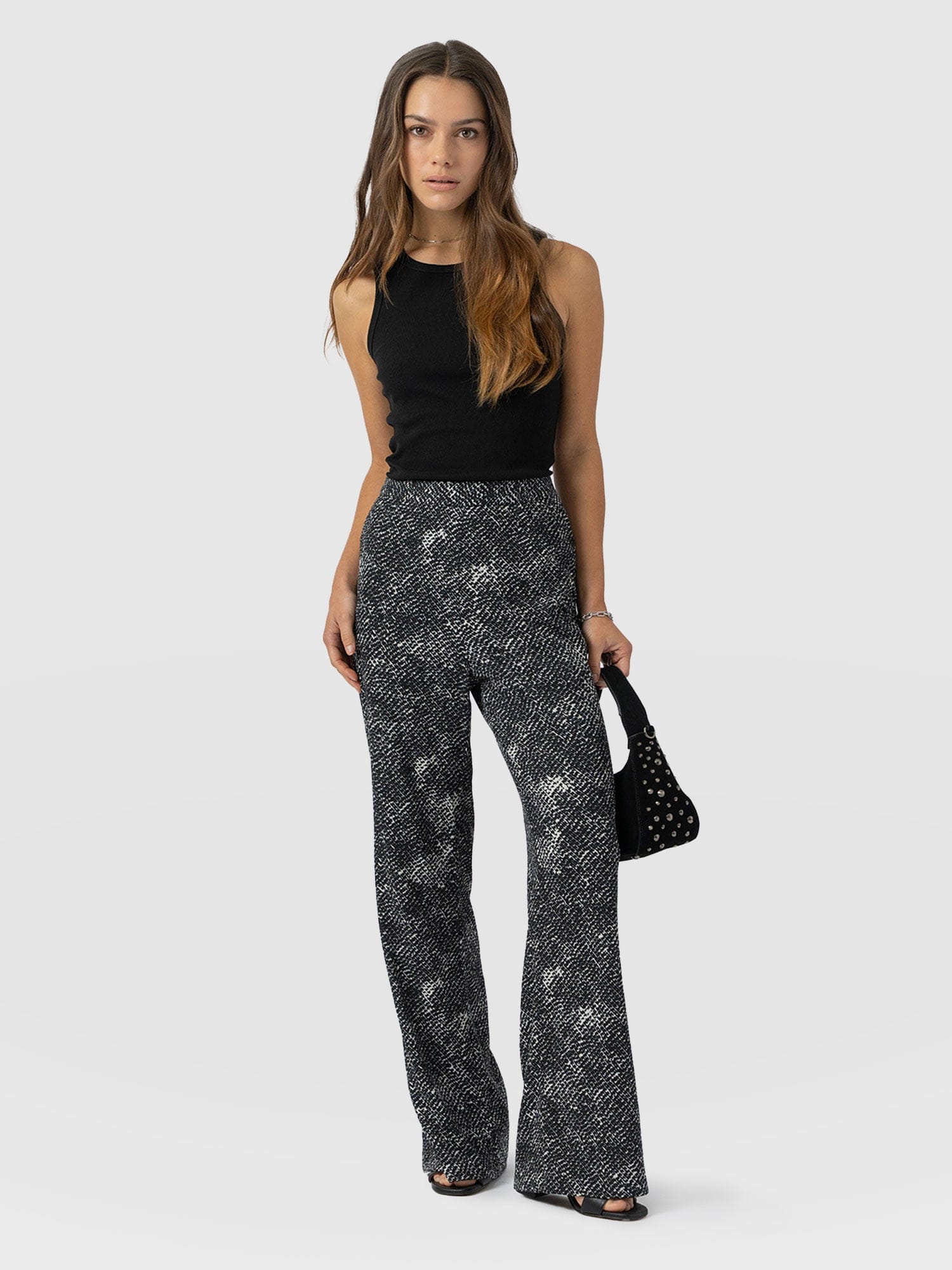Sawyer Pant Monochrome Gothica - Women's Trousers | Saint + Sofia® EU